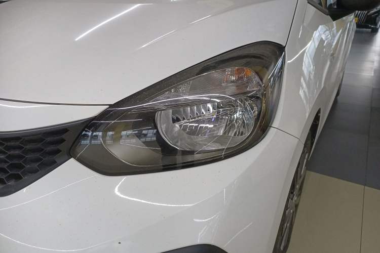Used Honda Fit 2022 1.5L CVT Trendy Sunroof Edition Left Front Headlight