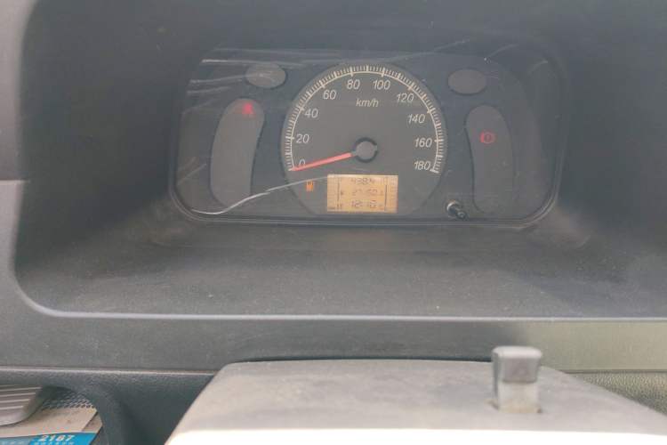 Used Wuling Zhiguang 2015 1.2L Practical LS-I Model