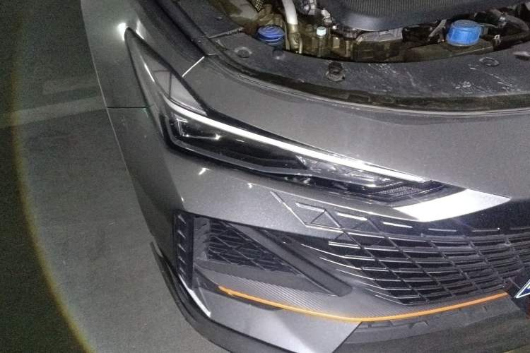 Used Changan UNI-V 2023 1.5T Sport Edition