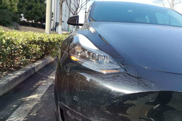 Used Tesla Model Y 2022 Rear-Wheel-Drive Version