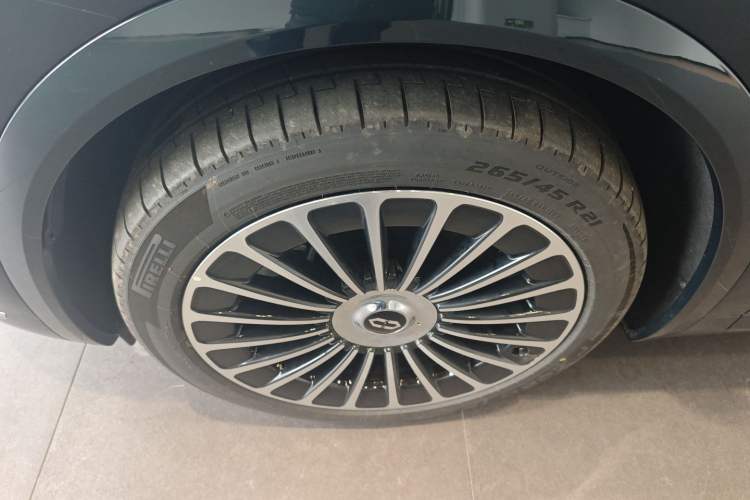 Used Hima AITO M7 2026 Model Range-Extending Max All-Wheel Drive 6-Seater Version Exterior 4