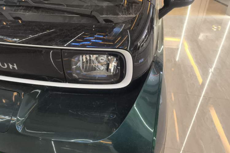 Used Baojun KiWi EV 2022 Designer Lite Edition Lithium Iron Phosphate