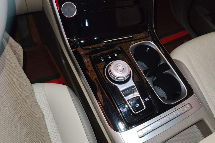 Used Kia Carnival 2021 2.0T Luxury Tech Edition