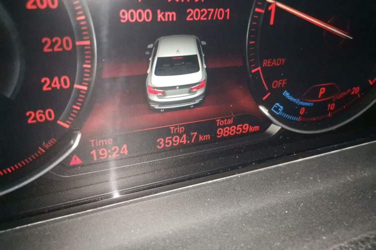 Used BMW 3 Series 2019 320Li M Sport Night Edition Odometer Close Up