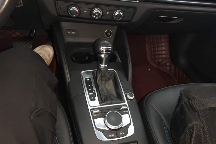 Used Audi A3 2019 Sportback 35 TFSI Fashion Edition China VI Emission Standard
