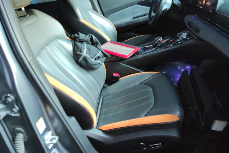 Used GAC Trumpchi EMPOW 2022 270T DCT J16 R-Style Track Edition
