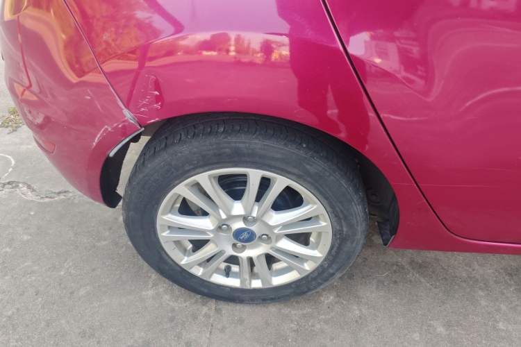 Used Ford Fiesta 2013 Hatchback 1.5L Manual Fashion Edition