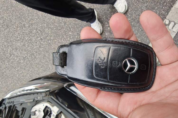 Used Mercedes-Benz E-Class 2020 E 300 L Sport Luxury Edition Vehicle Key