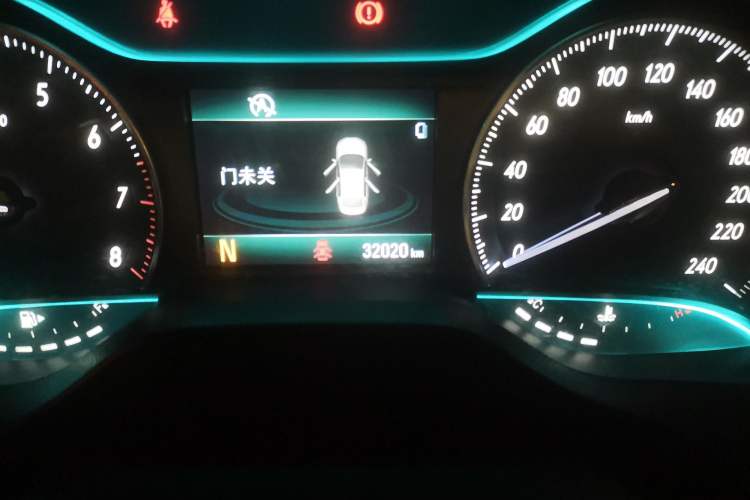 Used Buick GT 2017 15N Automatic Elite Version
