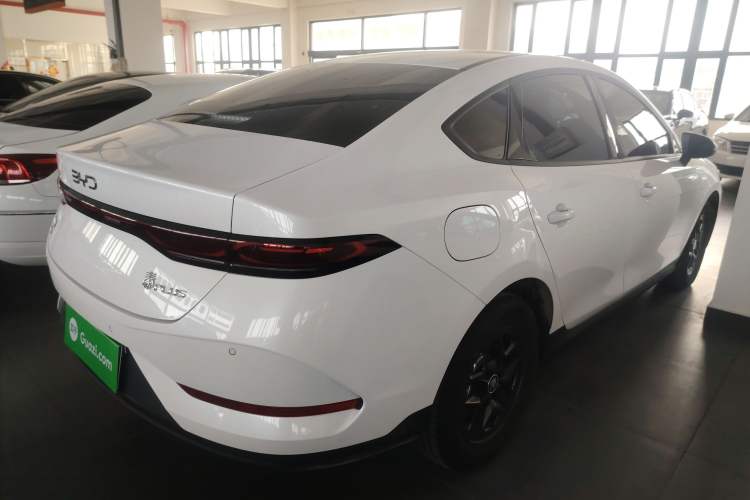 Used BYD Qin PLUS 2025 DM-i Smart Drive 55KM Leading Model
