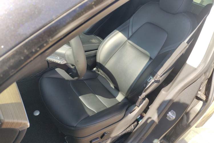 Used Tesla Model Y 2022 Performance High-Performance All-Wheel-Drive Version