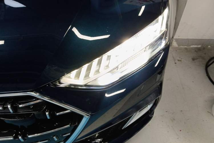 Used Audi A7L 2024 45TFSI quattro S-line Visionary Edition Flow Crystal Package