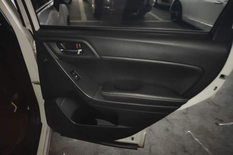 Used Subaru Forester 2013 2.5i Automatic Luxury Edition