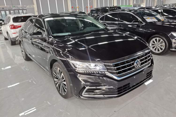 Used Volkswagen Passat 2021 330TSI Luxury Edition
