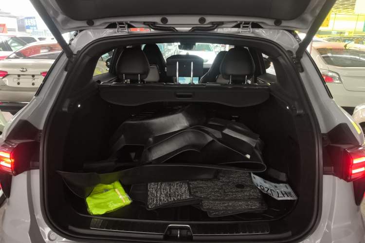 Used Lynk & Co 01 2023 1.5TD EM-F Dawn