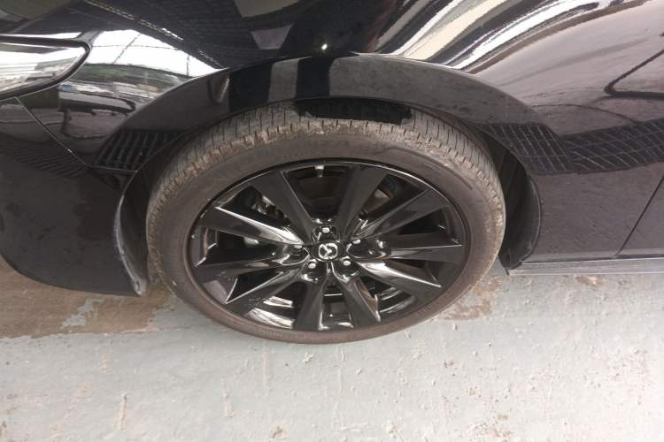 Used Mazda 3 Axela 2023 2.0L Automatic Zhiyao Edition Exterior 4