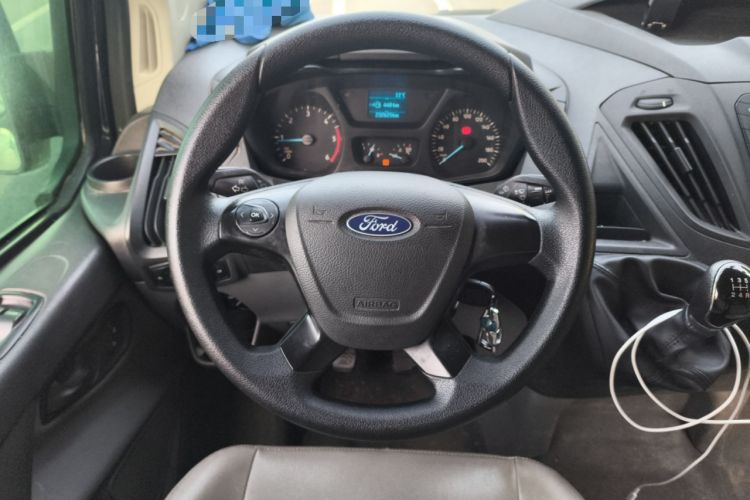 Used Ford Transit 2021 2.0T Diesel Manual Advanced Commercial Traveler Mid-axle Mid-roof 7-Seater China VI
