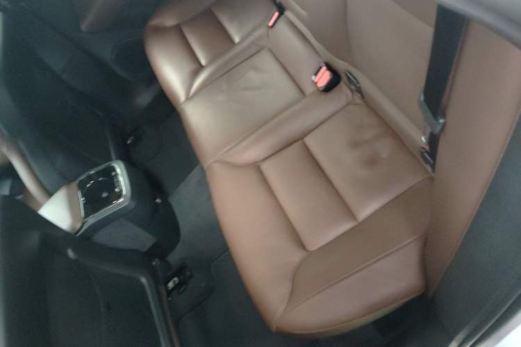 Used Volvo XC60 2021 T5 4x4 Smart Luxury Edition