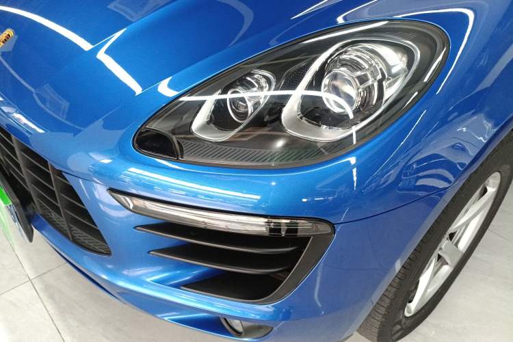 Used Porsche Macan 2016 Macan 2.0T Left Front Headlight
