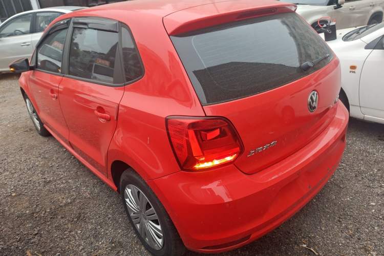 Used Volkswagen Polo 2016 1.6L Automatic Comfort Model
