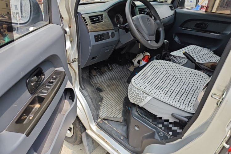 Used Jinbei Hiace X30 2016 1.3L Van Comfort Edition DLCG12
