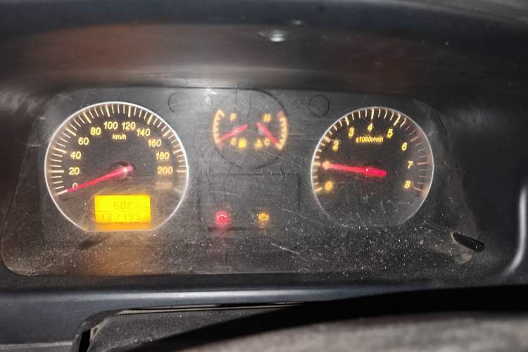 Used Jinbei Express 2020 2.0L Upgraded Version China VI Standard 6-Seater 1TZS
