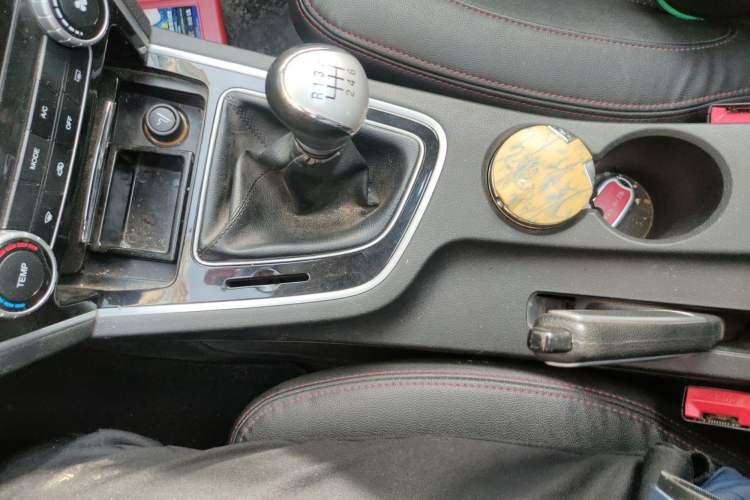 Used Leopaard CS10 2015 2.0T Manual Excellence Edition
