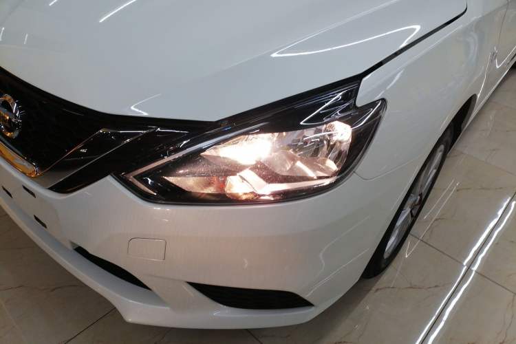 Used Nissan Sylphy 2024 Restyled Version 2 Classic 1.6XE CVT Comfort Edition Left Front Headlight