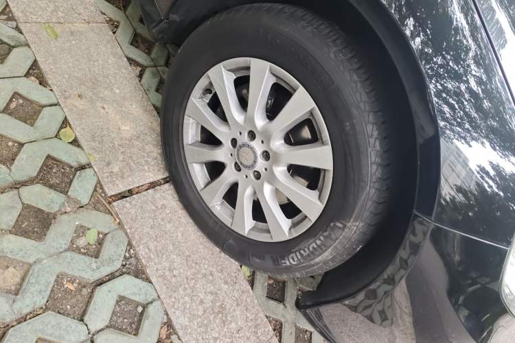 Used Mercedes-Benz R-Class 2014 R 320 4MATIC Business Model