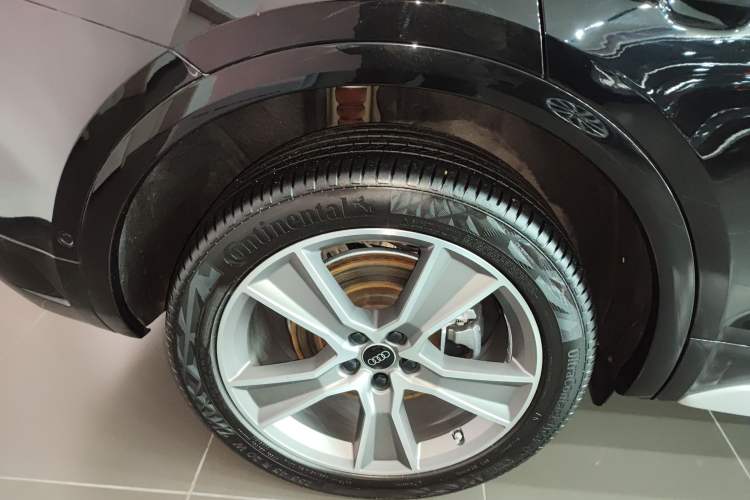 Used Audi Q5L 2022 Updated 45T Luxury Dynamic Version
