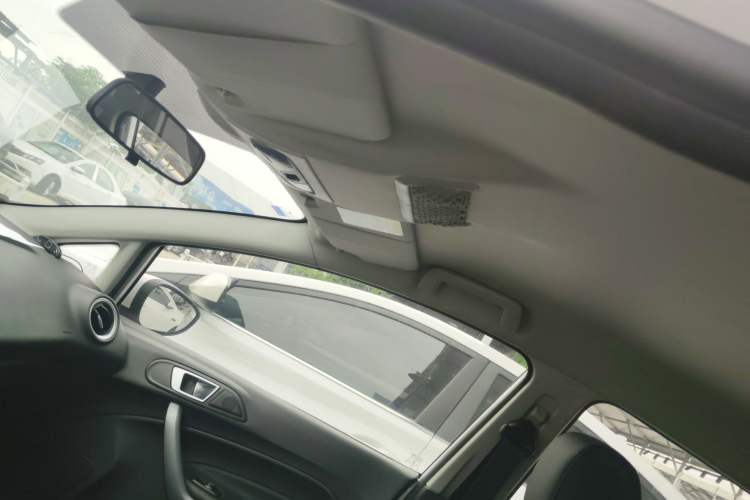 Used Ford Fiesta 2013 Hatchback 1.5L Automatic Fashion Edition