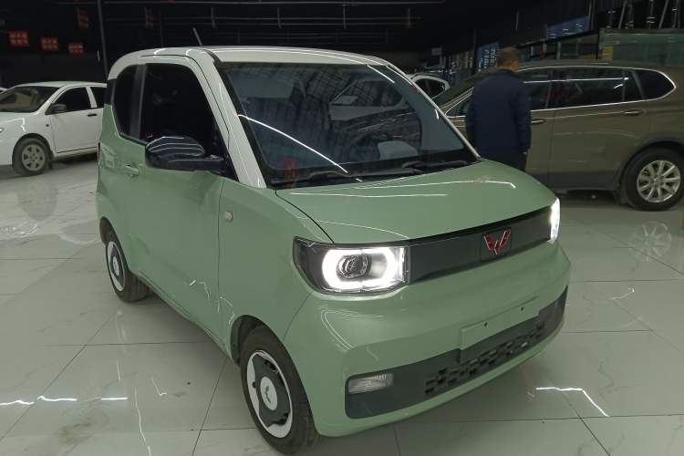 Used Wuling Hongguang MINIEV 2021 Macaron Fashion Model Lithium Iron Phosphate
