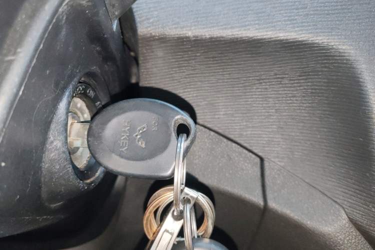 Used Wuling Hongguang 2015 1.2L S Base Model China V Standard