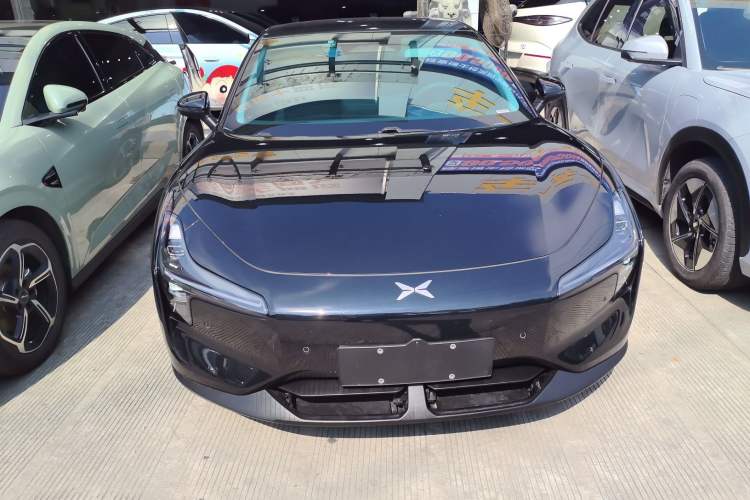 Used XPeng MONA M03 2024 620 with Ultra-Long Range Front