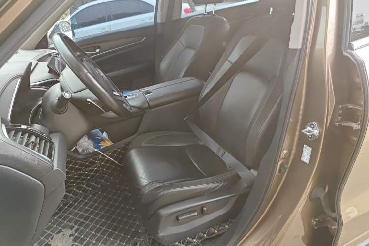 Used Honda Avancier 2017 240TURBO Two-Wheel Drive Premium Edition
