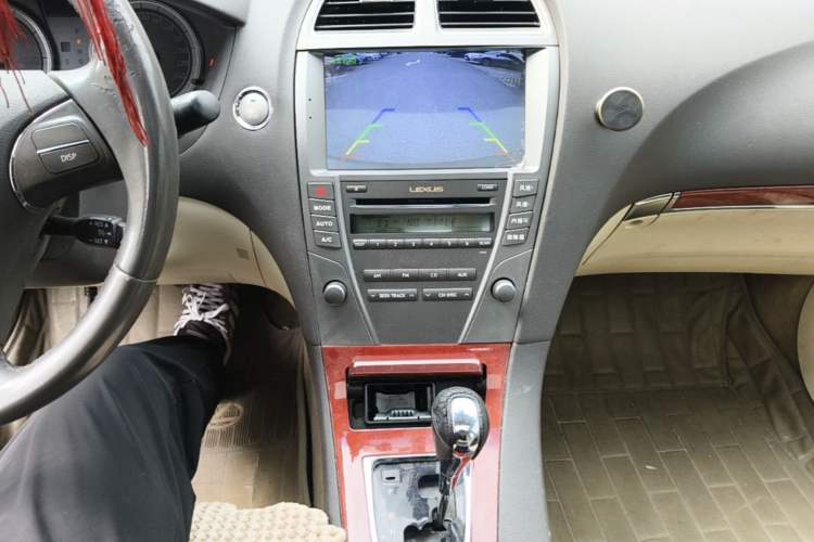 Used Lexus ES 2010 240 Elegant Edition
