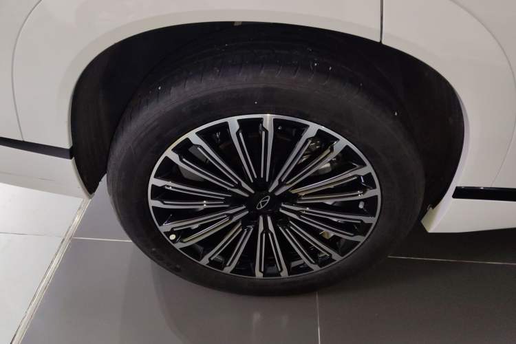 Used Chery Tiggo 9 2025 2.0T Automatic Two-Wheel Drive Luxury Edition 5 Seats