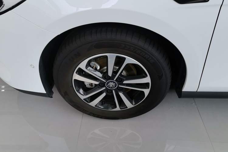 Used BYD Qin PLUS 2025 DM-i Smart Drive 120KM Superior Model