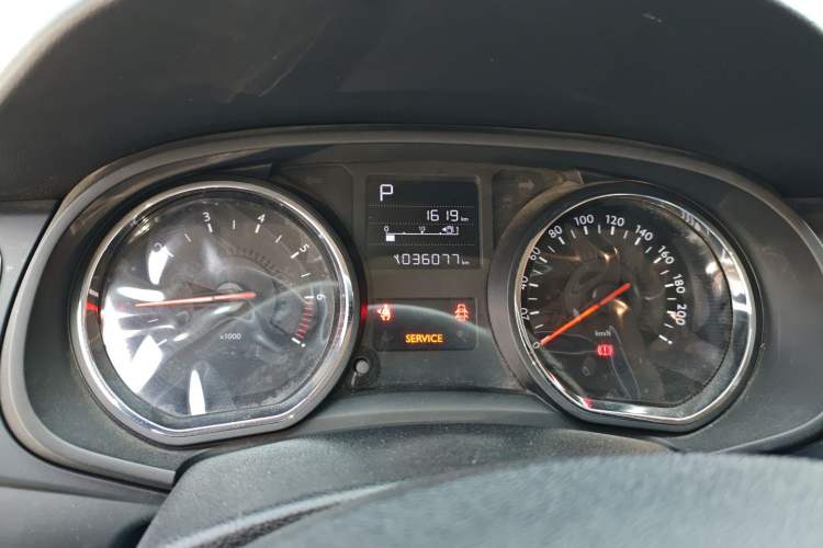 Used Citroen C3-XR 2015 1.6L Automatic Pioneer Model
