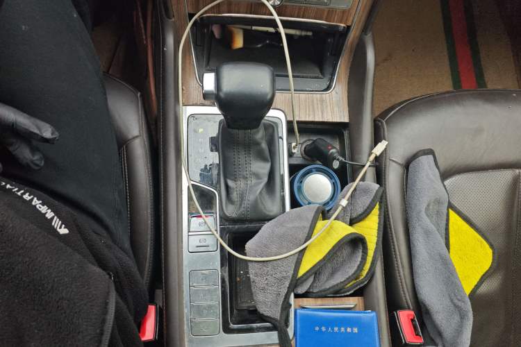 Used Roewe RX8 2018 30T Two-Wheel Drive Flagship Edition