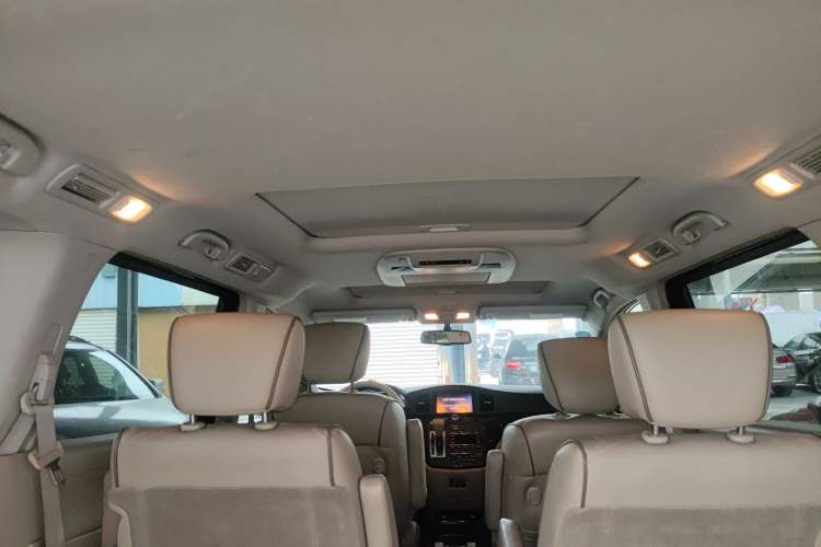 Used Nissan Quest 2015 3.5L SL Headliner