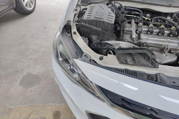 Used Chevrolet Cavalier 2016 1.5L Automatic Xinyue Edition Right Front Headlight