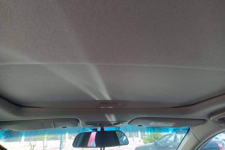 Used Honda Crider 2013 1.8L automatic luxury edition
