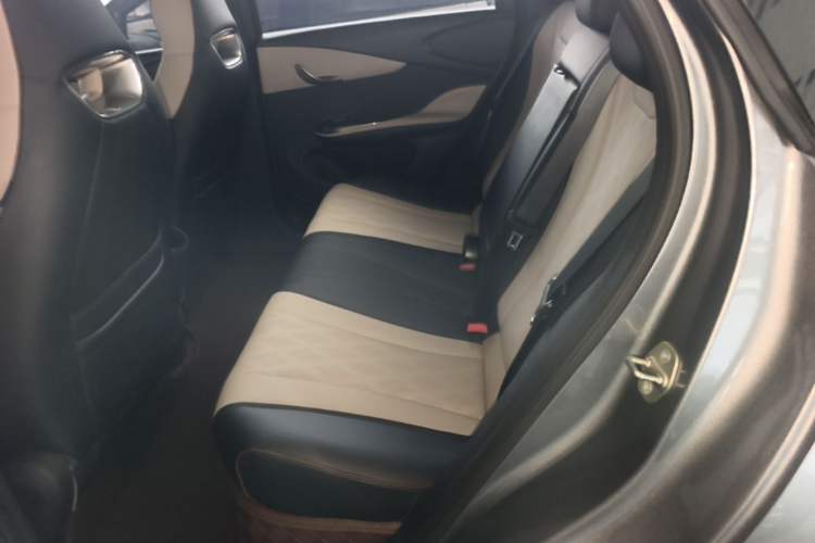 Used BYD Dolphin 2023 420 km Fashion Edition