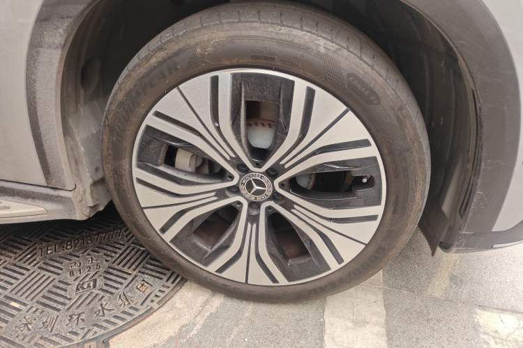 Used Mercedes-Benz EQE SUV 2024 350 4MATIC Luxury Edition Right Front Wheel Hub