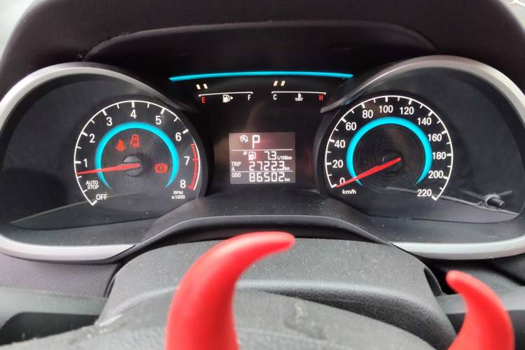 Used Chevrolet Cavalier 2016 1.5L Automatic Xinyue Edition Odometer Close Up