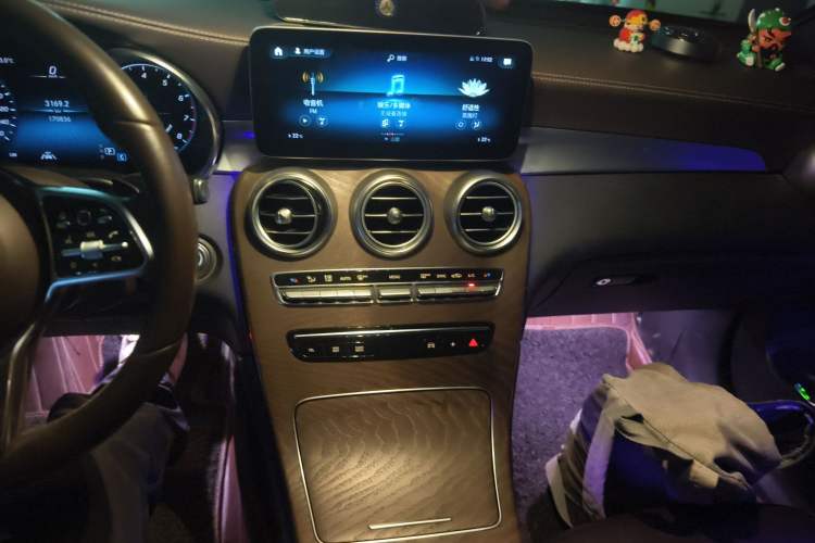 Used Mercedes-Benz GLC 2020 GLC 300 L 4MATIC Dynamic Edition