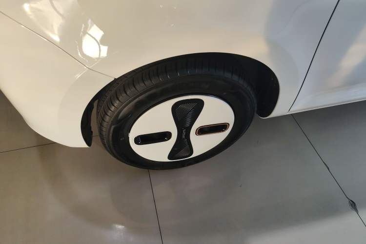 Used CHANGAN NEVO Lumin 2026 Model Treasure Edition 205km Passionate Beige Ningde Exterior 7