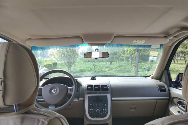Used Buick GL8 2014 2.4L Comfort Edition