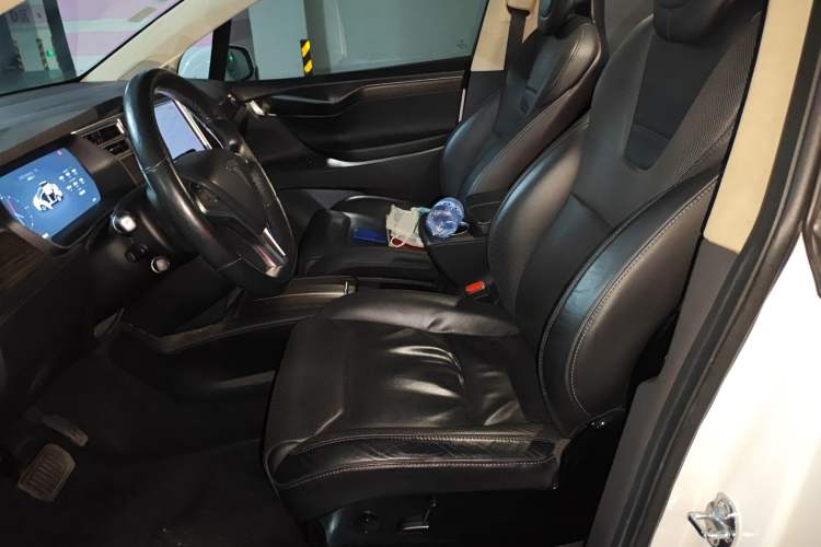 Used Tesla Model X 2016 X 90D
